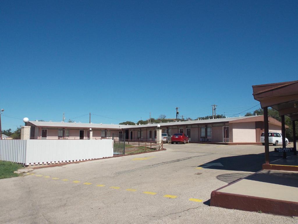 Holiday Host Motel Sonora Exterior photo