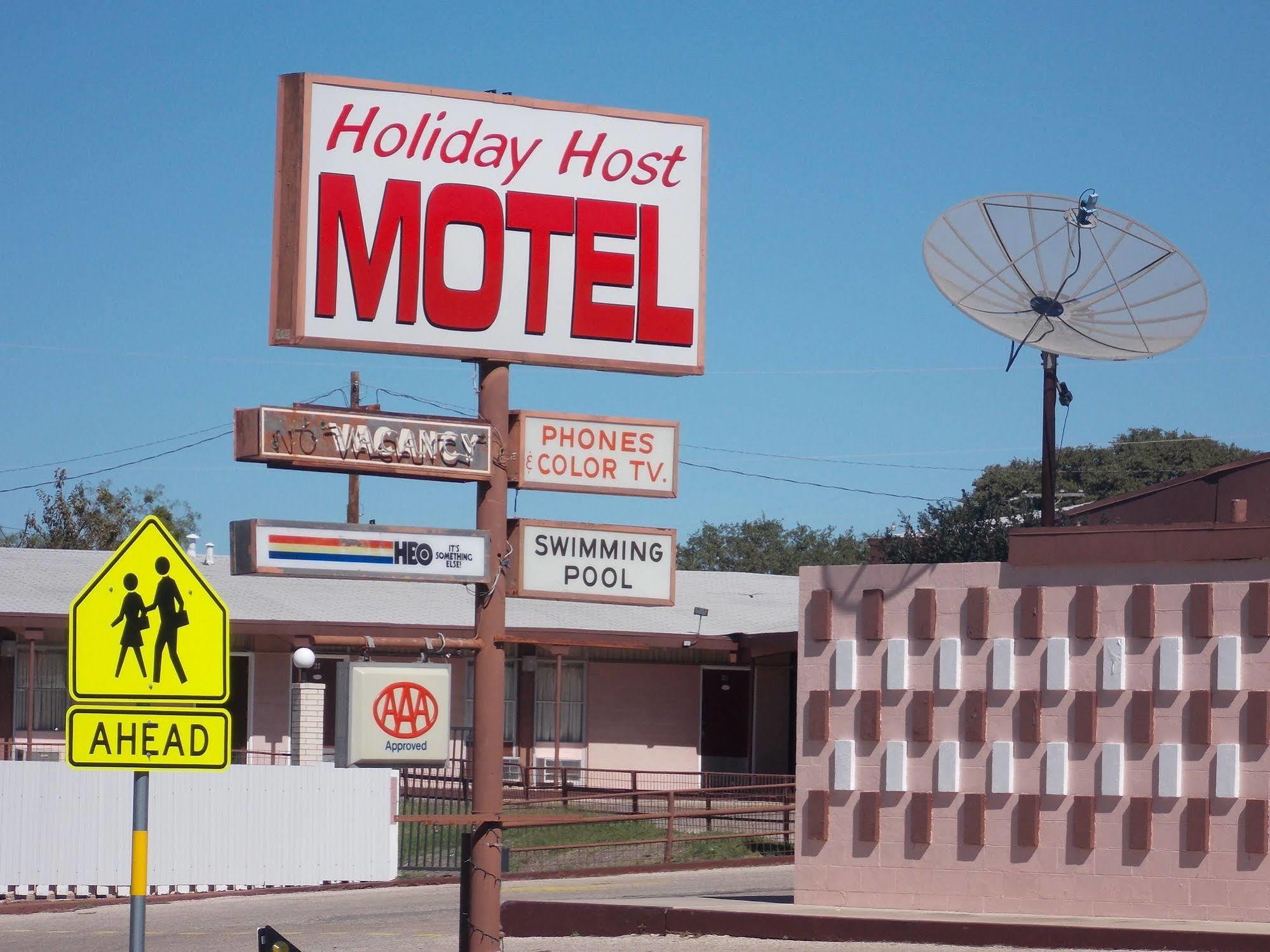 Holiday Host Motel Sonora Exterior photo