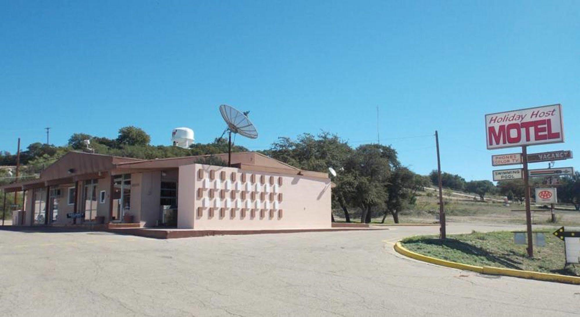 Holiday Host Motel Sonora Exterior photo
